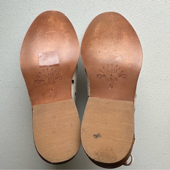 Musse & cloud cowgirl ankle booties - Picture 5 of 7